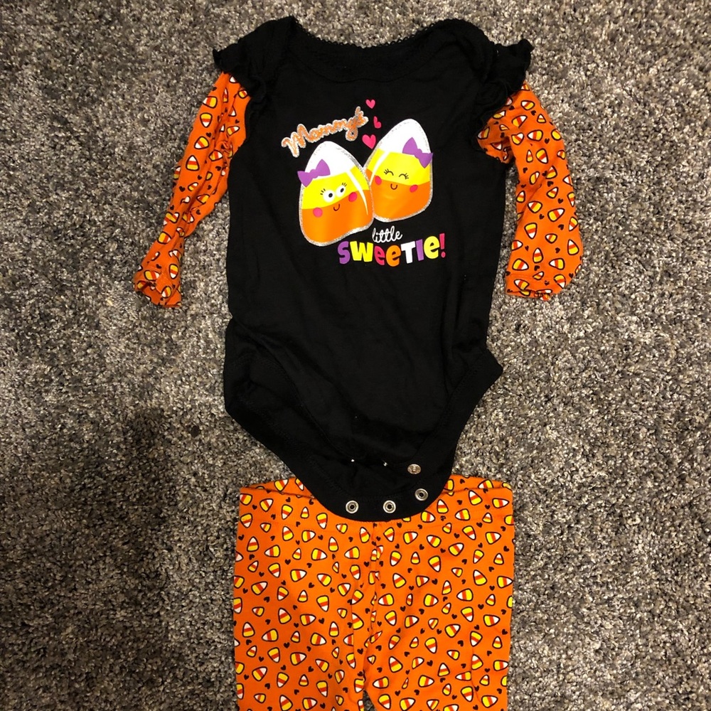 Little girl Halloween outfit - candy corn